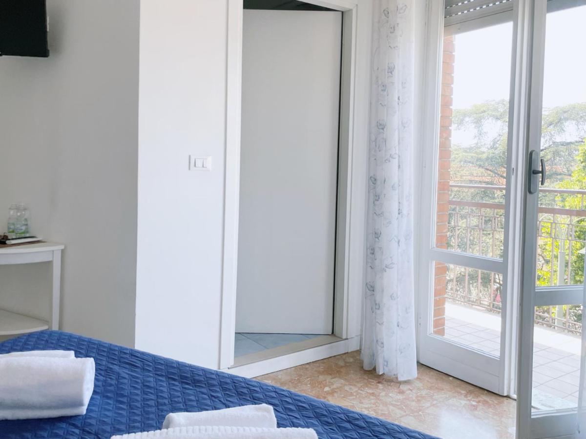 Confortini Rooms Sunday Verona Eksteriør bilde