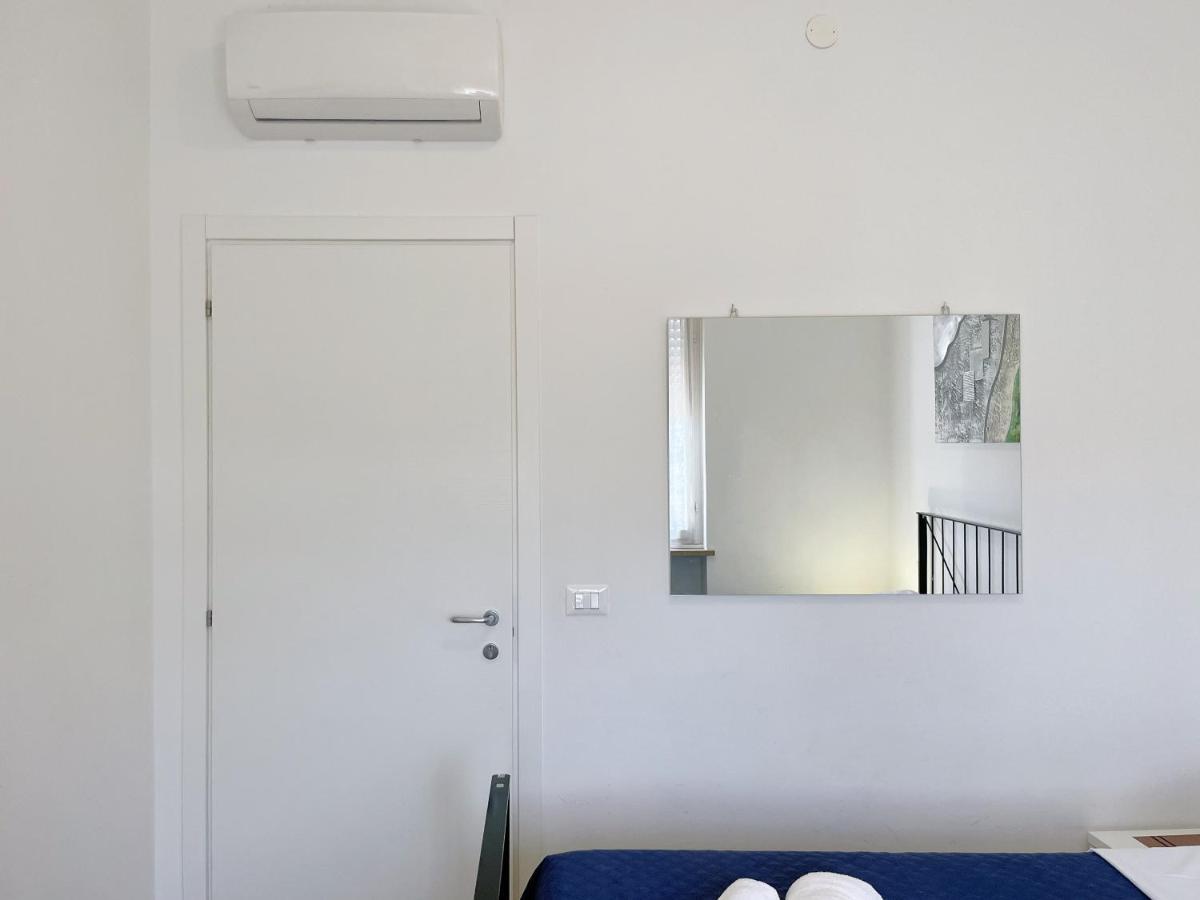 Confortini Rooms Sunday Verona Eksteriør bilde