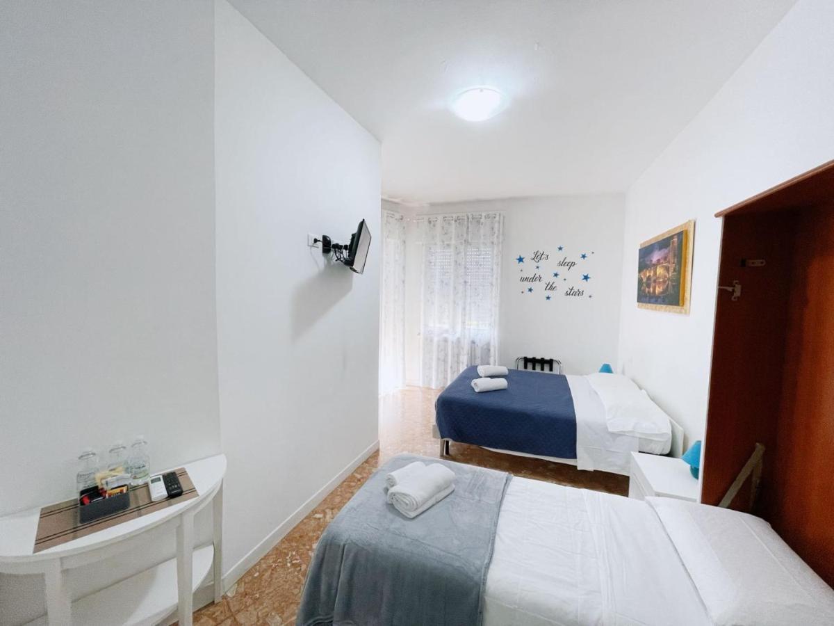 Confortini Rooms Sunday Verona Eksteriør bilde